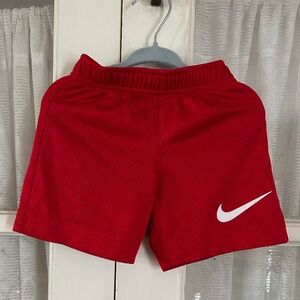 😉Bundle Days😉 Boys Toddler Nike Mesh Shorts Basketball Red 2T
